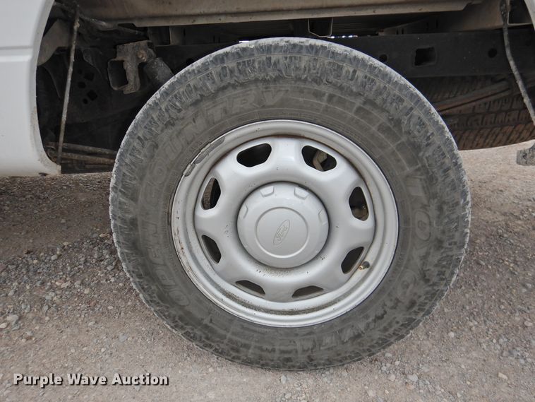 image for item DJ8326 2013 Ford F150  SuperCrew pickup truck