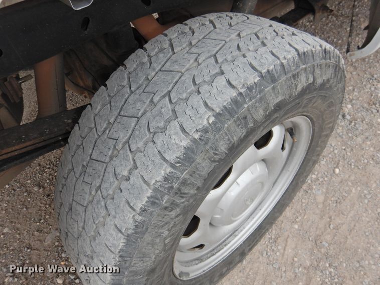 image for item DJ8326 2013 Ford F150  SuperCrew pickup truck