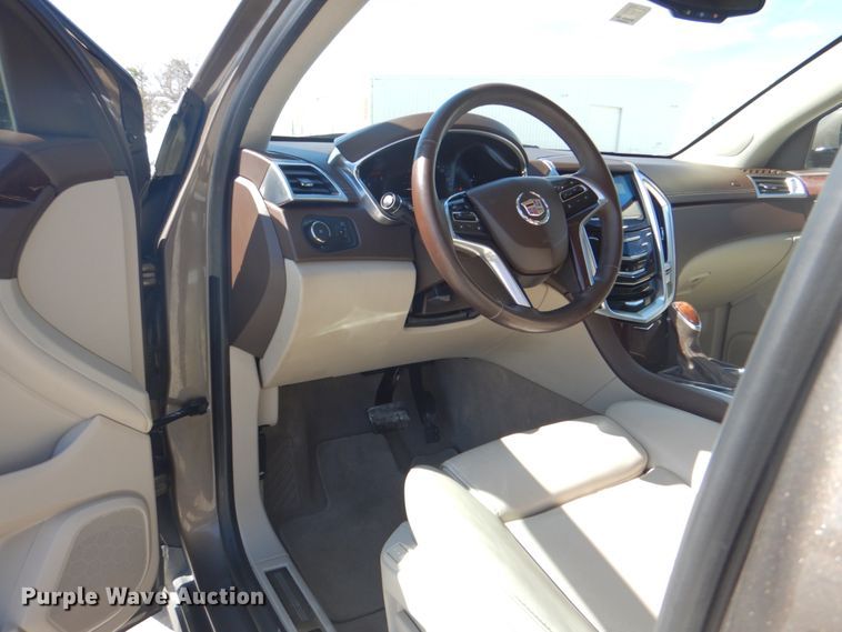 image for item DJ8710 2015 Cadillac SRX  SUV