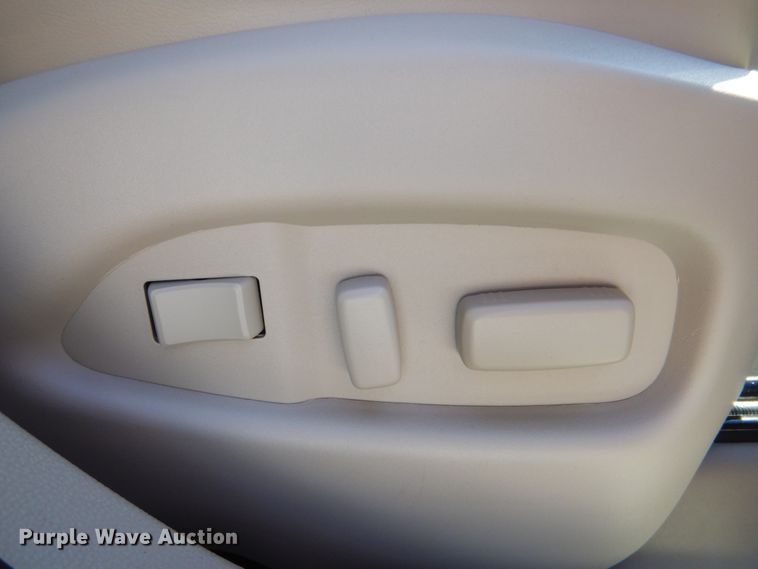 image for item DJ8710 2015 Cadillac SRX  SUV