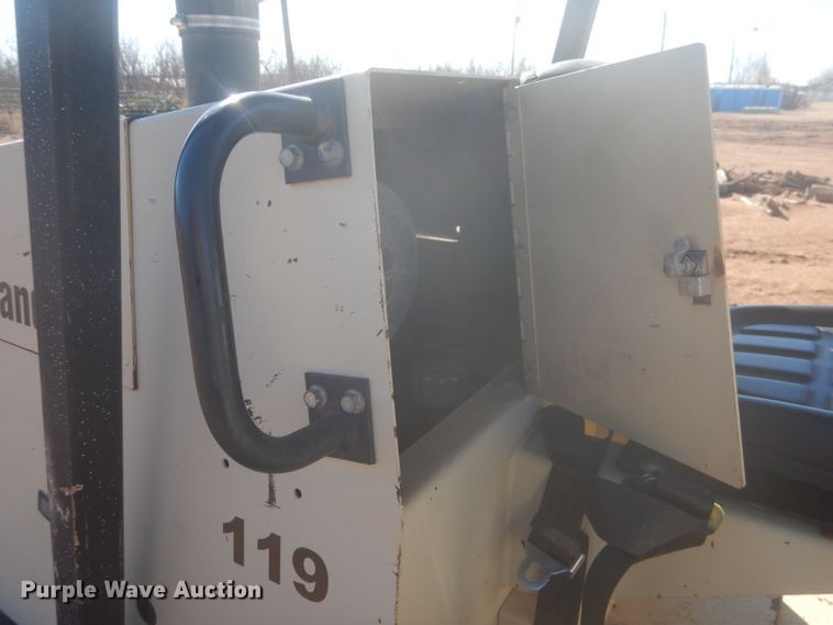 image for item DJ8834 Ingersoll Rand RT-706H  forklift