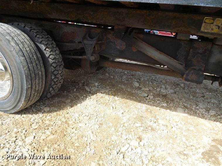 image for item DL0804 2003 International 4300  rollback truck