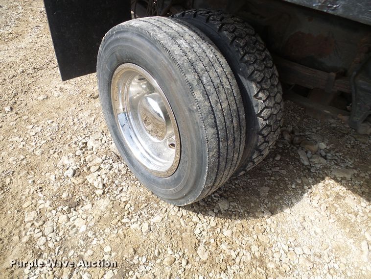 image for item DL0804 2003 International 4300  rollback truck