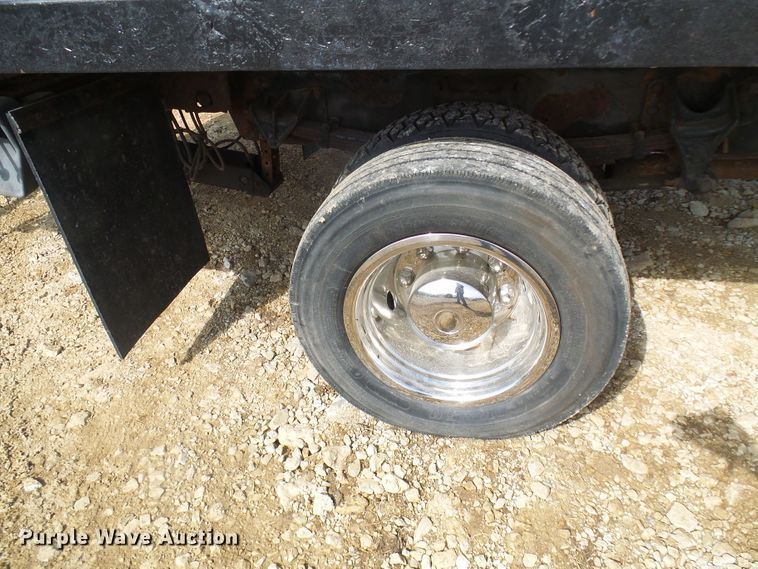 image for item DL0804 2003 International 4300  rollback truck