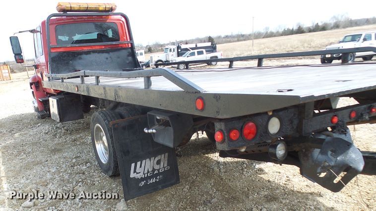 image for item DL0804 2003 International 4300  rollback truck