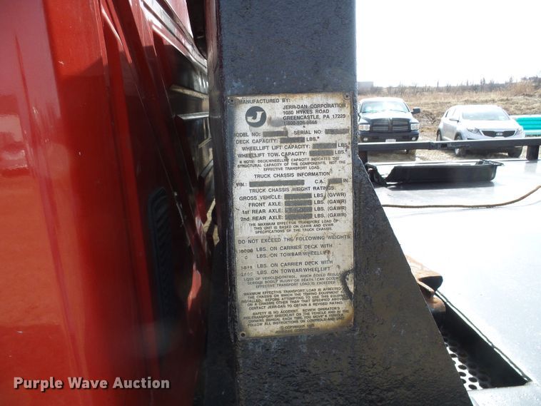 image for item DL0804 2003 International 4300  rollback truck