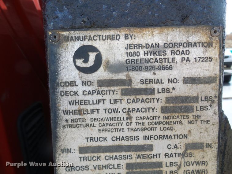 image for item DL0804 2003 International 4300  rollback truck