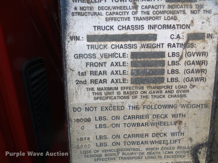 image for item DL0804 2003 International 4300  rollback truck