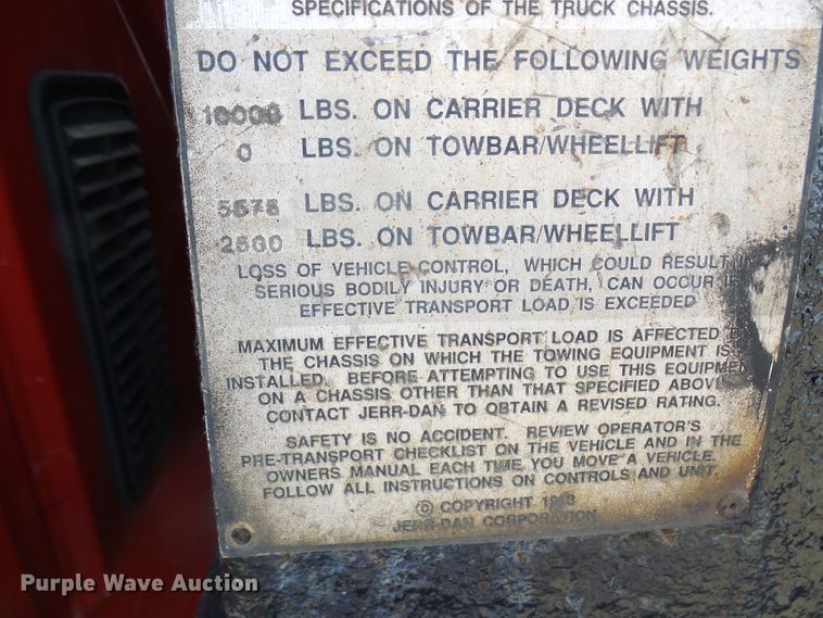 image for item DL0804 2003 International 4300  rollback truck