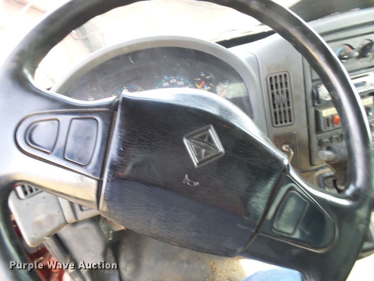 image for item DL0804 2003 International 4300  rollback truck