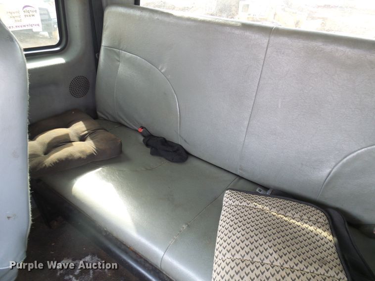 image for item DL0804 2003 International 4300  rollback truck