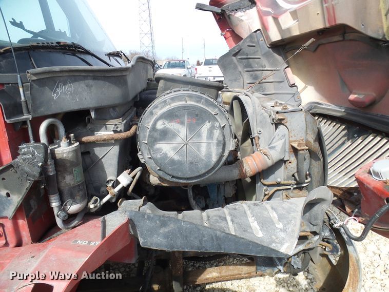 image for item DL0804 2003 International 4300  rollback truck