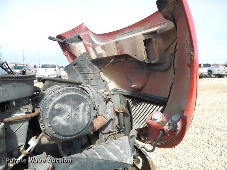 image for item DL0804 2003 International 4300  rollback truck