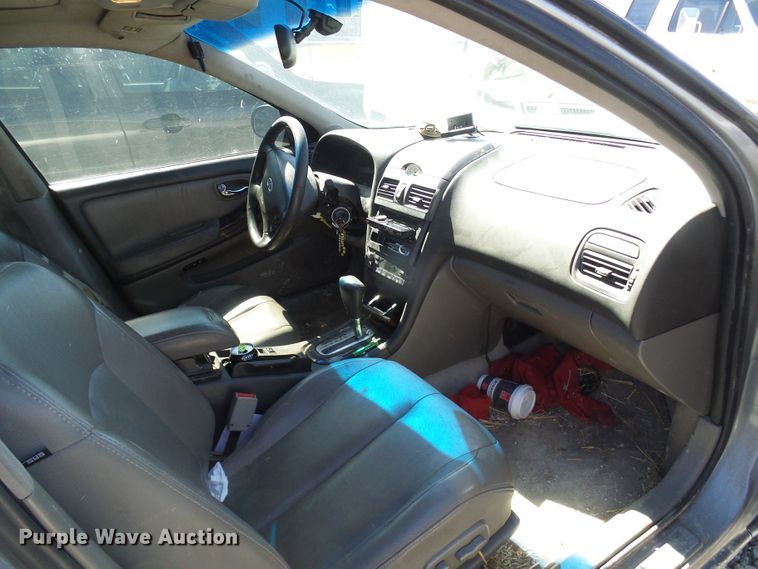 image for item DL0837 2001 Infinity I30