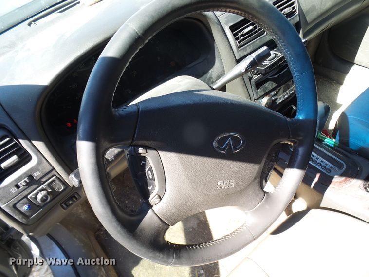 image for item DL0837 2001 Infinity I30