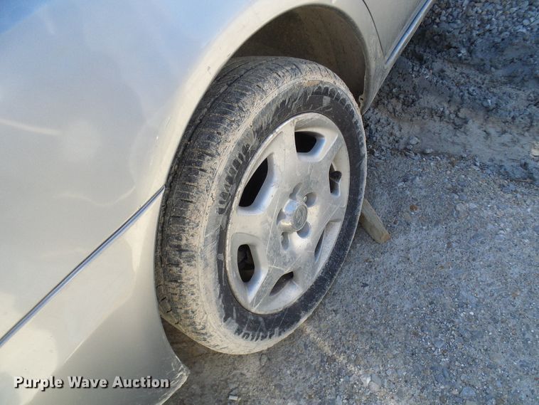 image for item DL0837 2001 Infinity I30