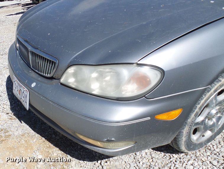 image for item DL0837 2001 Infinity I30