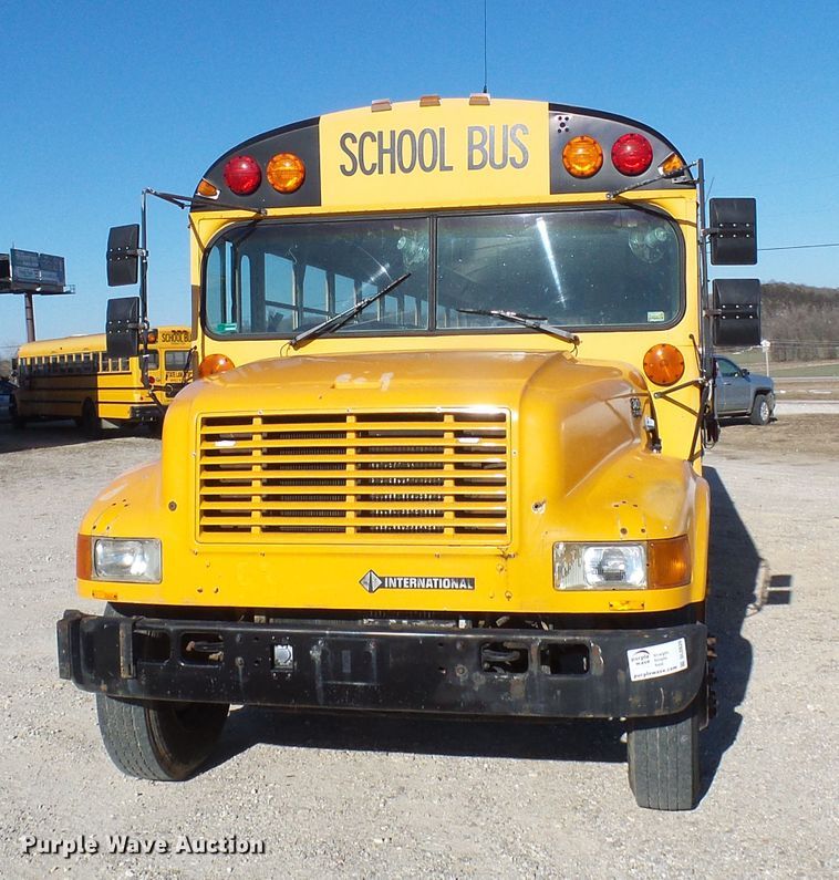 image for item DL0839 1994 International 3800  school bus