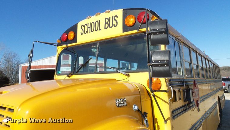 image for item DL0839 1994 International 3800  school bus