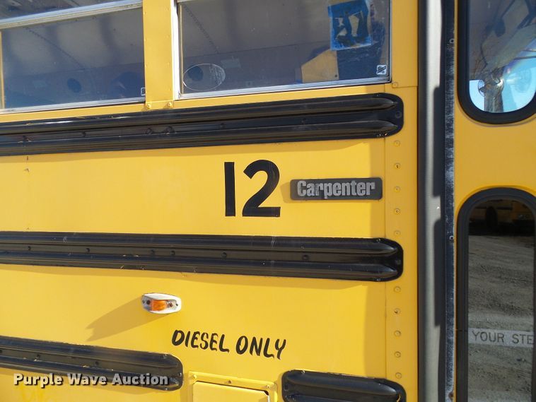 image for item DL0839 1994 International 3800  school bus