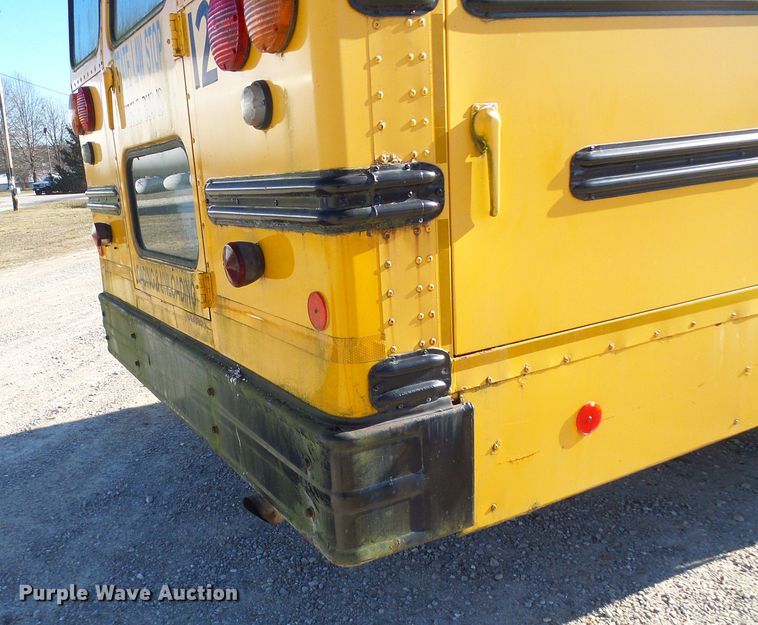 image for item DL0839 1994 International 3800  school bus