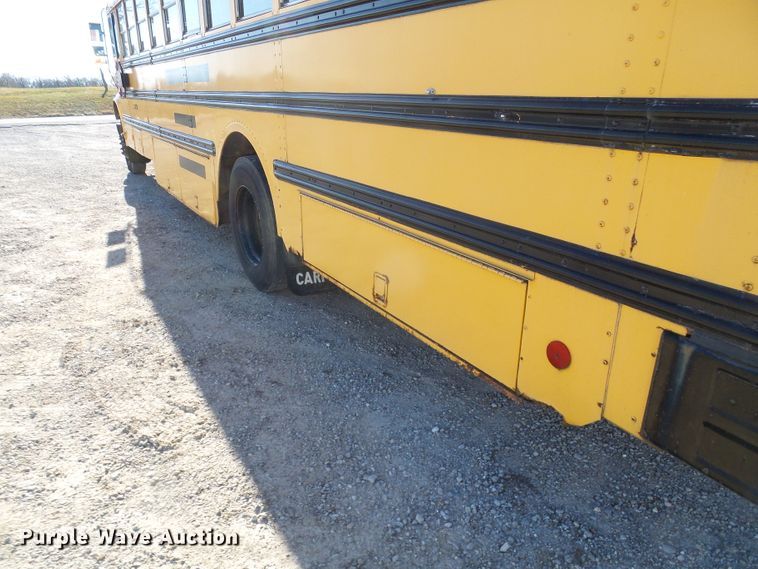 image for item DL0839 1994 International 3800  school bus