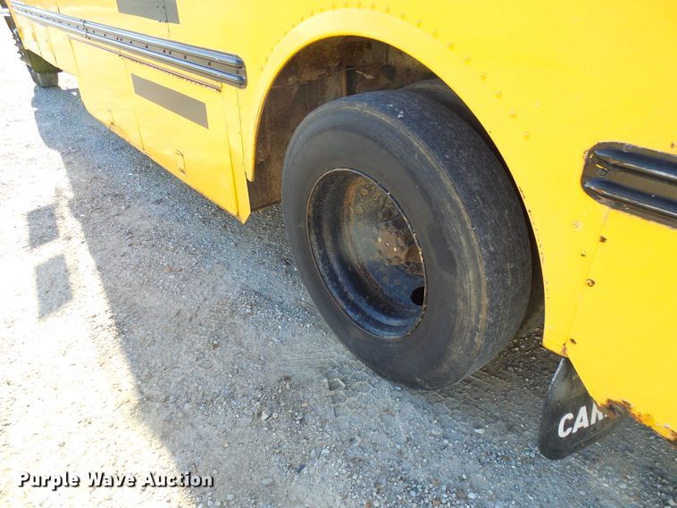 image for item DL0839 1994 International 3800  school bus