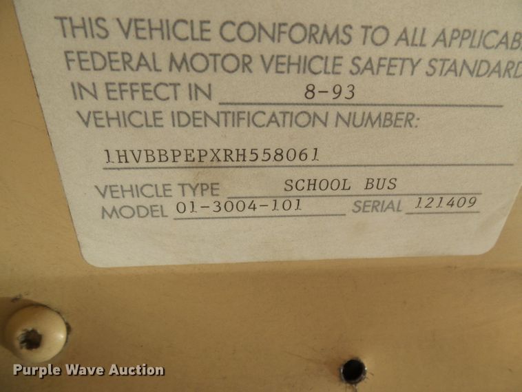 image for item DL0839 1994 International 3800  school bus