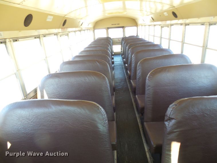 image for item DL0839 1994 International 3800  school bus