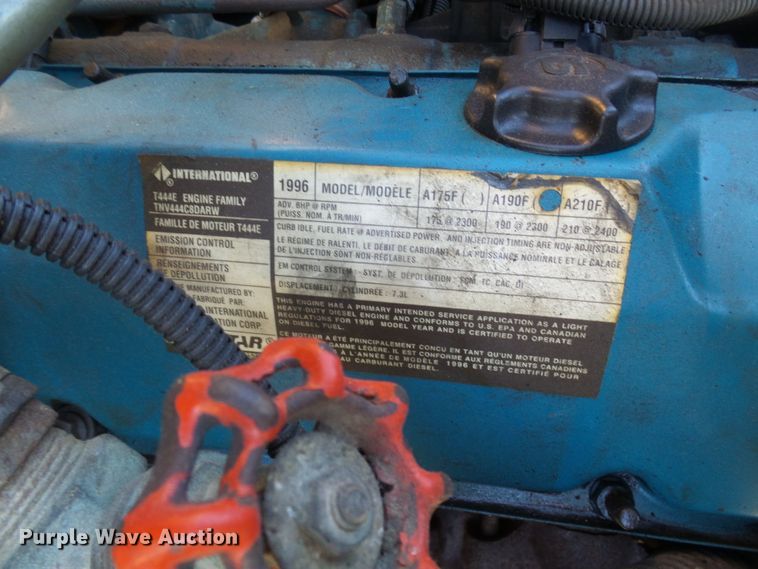 image for item DL0840 1996 International 3800  school bus