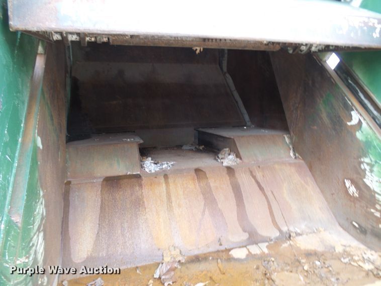 image for item DL0902 2000 Sterling L7500  refuse truck