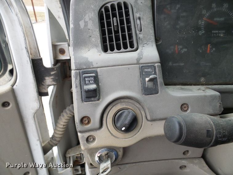 image for item DL0902 2000 Sterling L7500  refuse truck