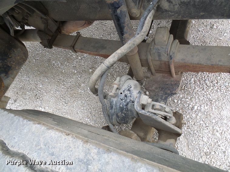 image for item DL0902 2000 Sterling L7500  refuse truck