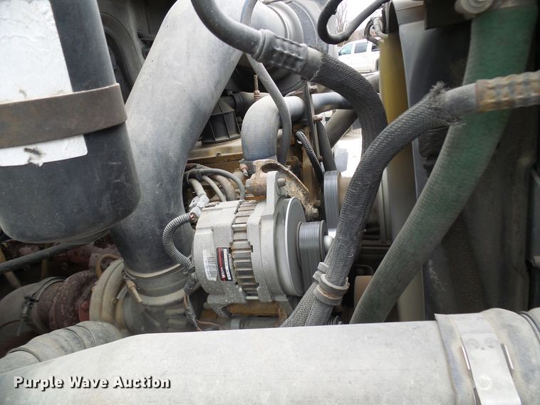 image for item DL0902 2000 Sterling L7500  refuse truck