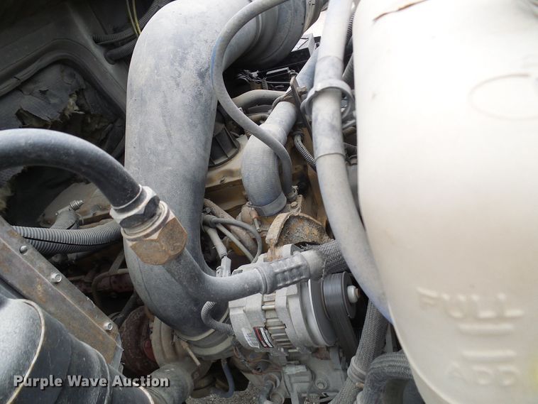 image for item DL0902 2000 Sterling L7500  refuse truck