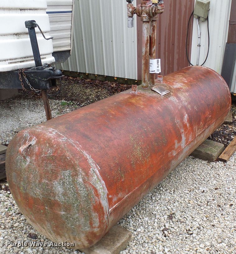 image for item DL0908 Propane tank