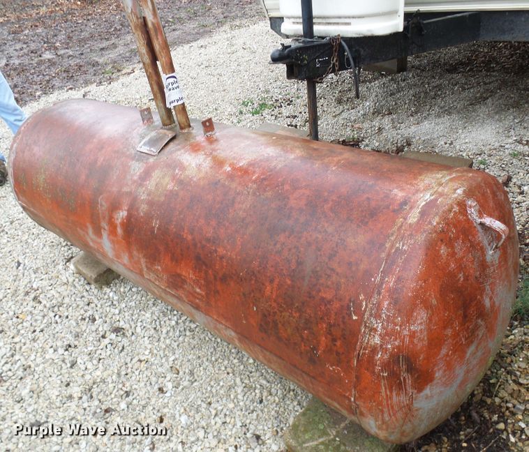 image for item DL0908 Propane tank