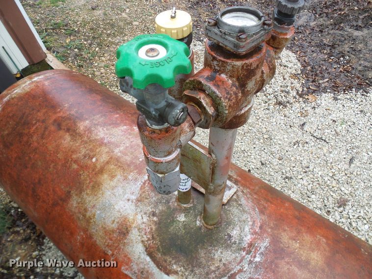 image for item DL0908 Propane tank