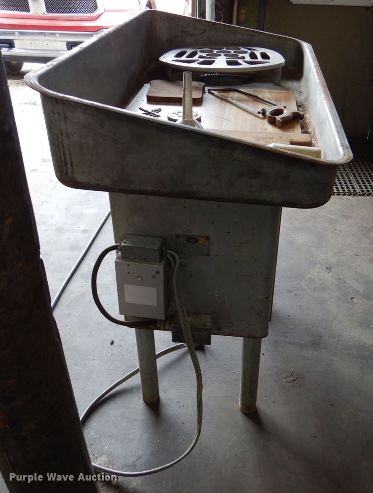 image for item DL2224 Hobart 4046  meat grinder