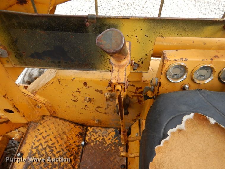 image for item DL2244 Case 1737  skid steer loader