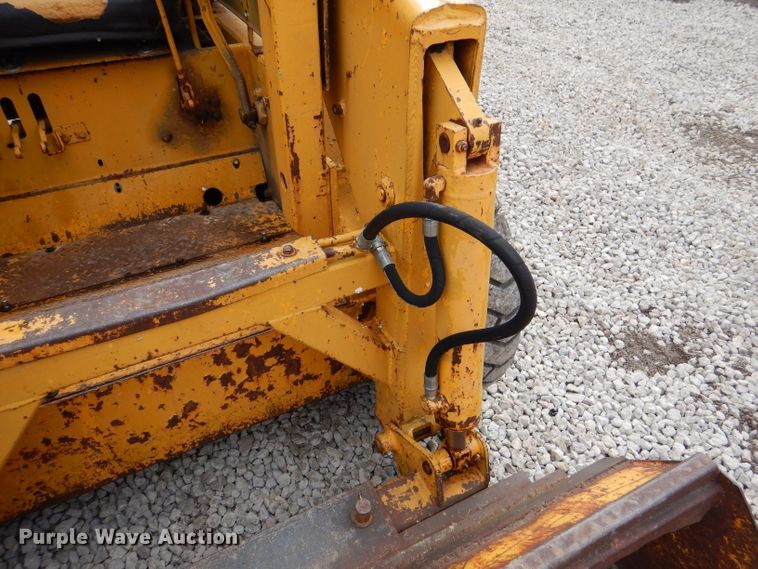 image for item DL2244 Case 1737  skid steer loader