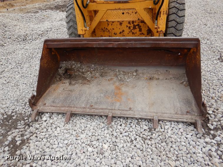 image for item DL2244 Case 1737  skid steer loader