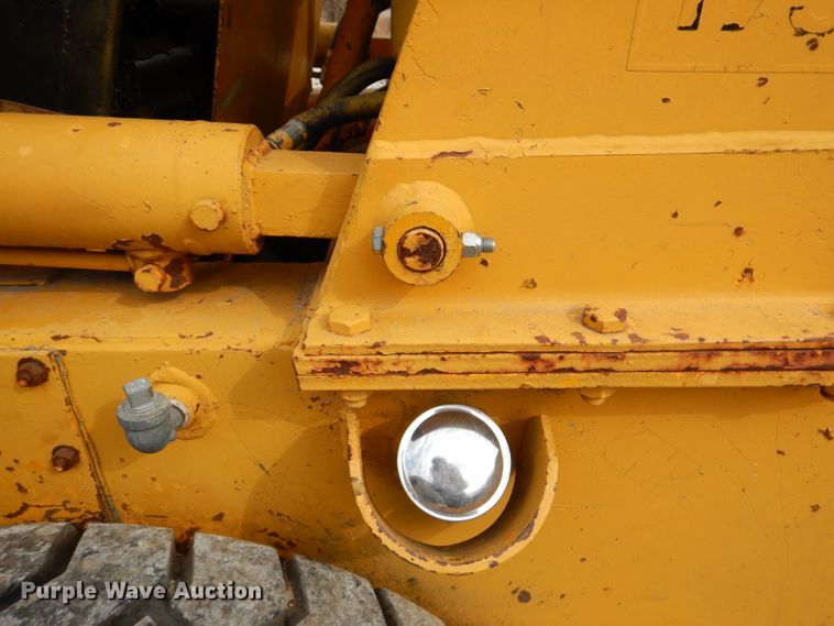 image for item DL2244 Case 1737  skid steer loader