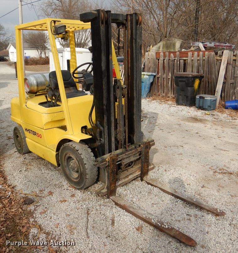 image for item DL2246 Hyster H50XM  forklift