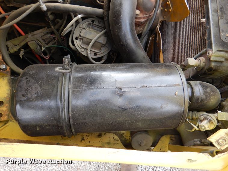 image for item DL2246 Hyster H50XM  forklift