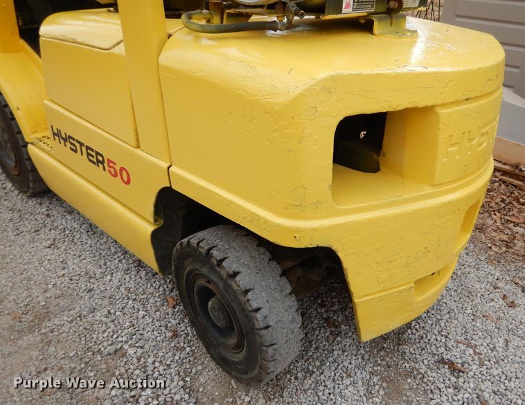 image for item DL2246 Hyster H50XM  forklift