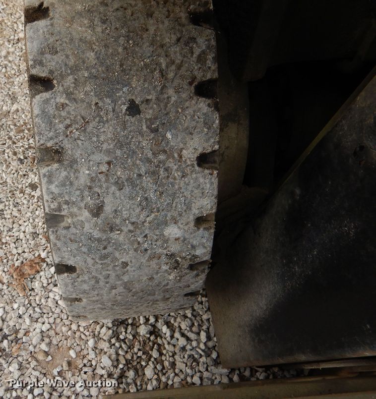 image for item DL2246 Hyster H50XM  forklift