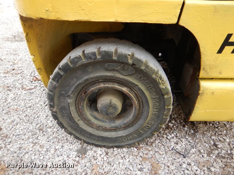 image for item DL2246 Hyster H50XM  forklift