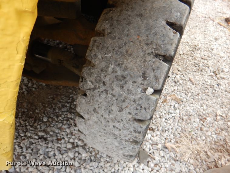 image for item DL2246 Hyster H50XM  forklift