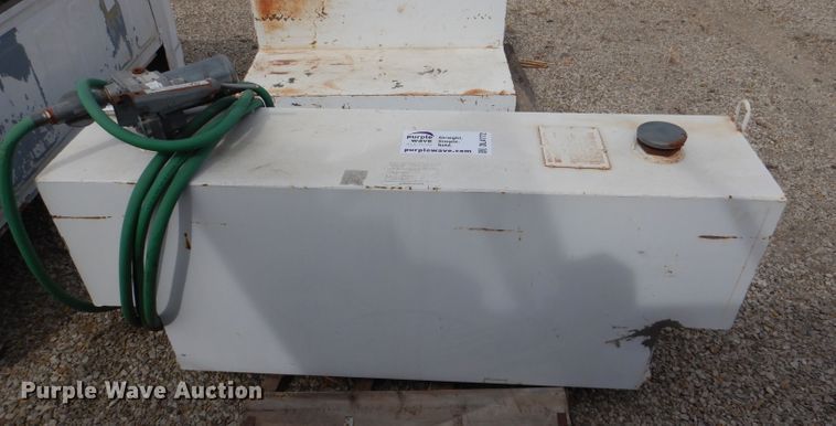 image for item DL4772 (2) L-shaped fuel tanks